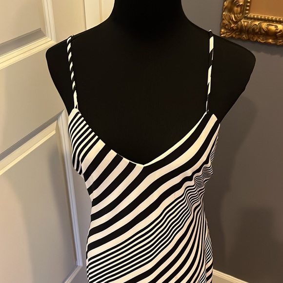 Lauren by Ralph Lauren full length dress. Size 10. - Picture 2 of 4